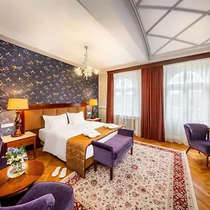 esplanade-prague.praguehotelsweb.com/