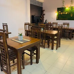 Siumi Rest Hotel Nallathanniya