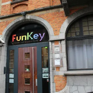 funkey-hotel.brusselshotelsbook.com/